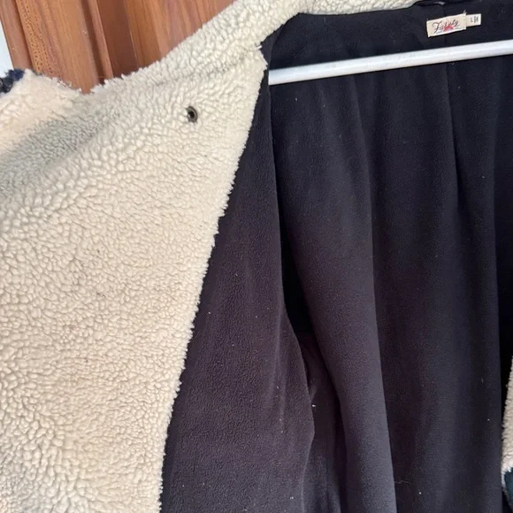 Faherty Navy and Green Plaid Teddy Jacket - Picture 5 of 8